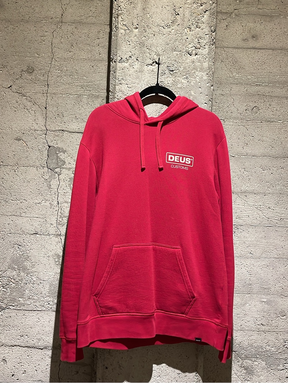 DEUS EX MACHINA RED BOARD & CYCLE HOODIE SIZE: MEDUIM NWOT 🏷️